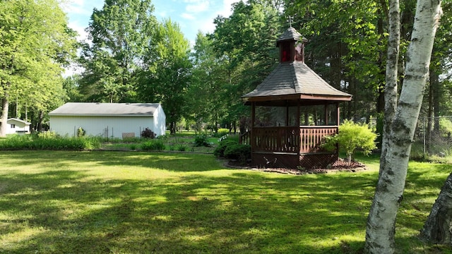 5724 E Townline Rd, Birch Run, MI 48415 - view of grassy yard with a gazebo
