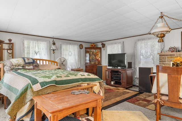 4149 S Highland Dr, Hillsdale, MI 49242 - carpeted dining area with crown molding
