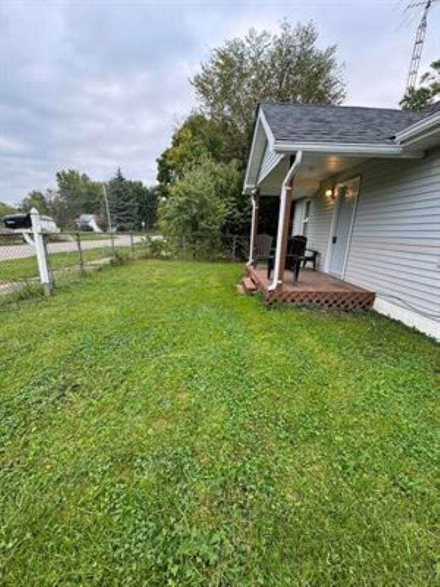 3148 Woodrow Ave, Flint, MI 48506 - view of yard