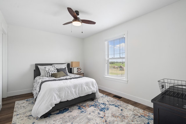 14846 Portage Rd, Vicksburg, MI 49097 - bedroom with wood finished floors and a ceiling fan