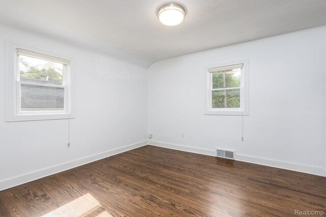 1311 W Oakley Park Rd, Commerce Twp, MI 48390 - photo 27