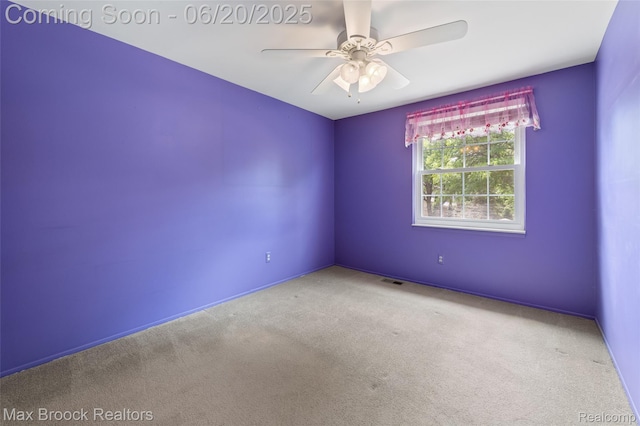 683 Thurber Dr, Troy, MI 48085 - carpeted empty room featuring ceiling fan and baseboards