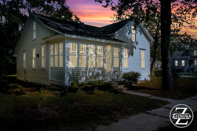 1044 Kenneth St, Muskegon, MI 49442 - view of property exterior