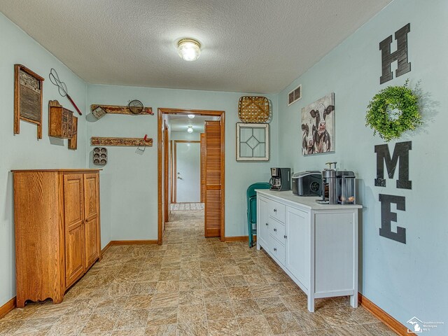 14825 Tunnicliffe Rd, Petersburg, MI 49270 - photo 5