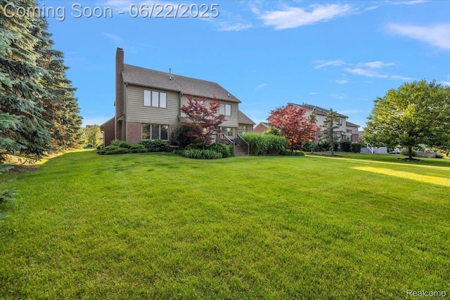 11700 Currin Ct, Plymouth, MI 48170 - view of green lawn
