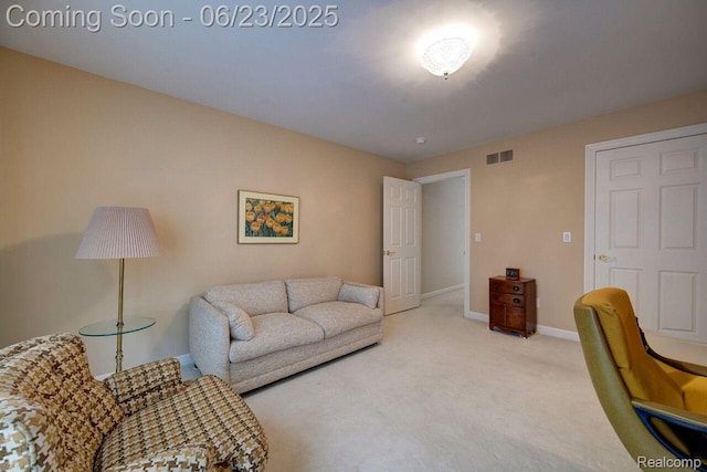 1081 Park Place Ct, Bloomfield Hills, MI 48302 - carpeted living room with baseboards