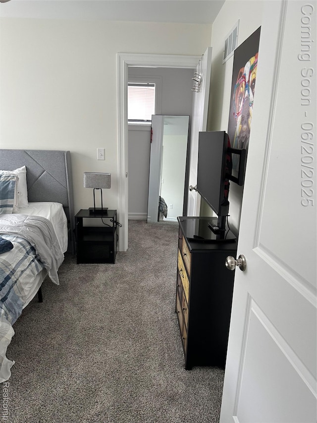 287 Fielding St, Ferndale, MI 48220 - carpeted bedroom featuring baseboards