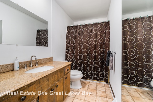 5178 Mangrove Dr, Saginaw, MI 48603 - full bath with stone tile flooring and vanity