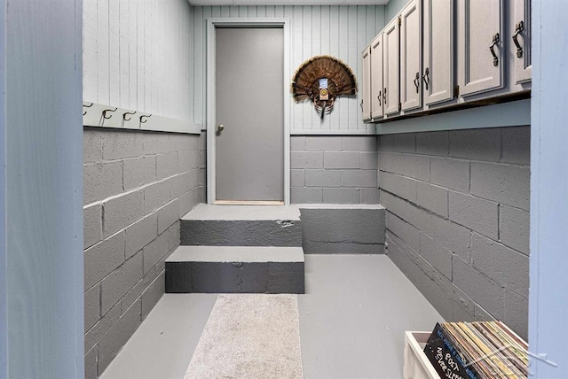 2697 W Olson Rd, Sanford, MI 48657 - bathroom with concrete block wall