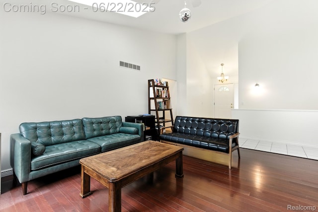 22288 Cass St, Farmington, MI 48335 - living room with wood finished floors and high vaulted ceiling