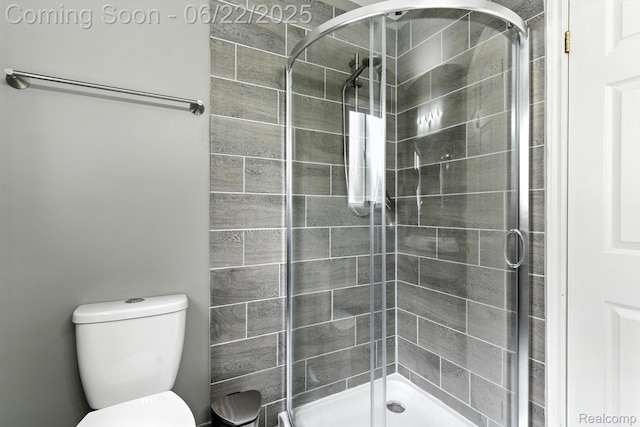 22288 Cass St, Farmington, MI 48335 - bathroom featuring a shower stall and toilet