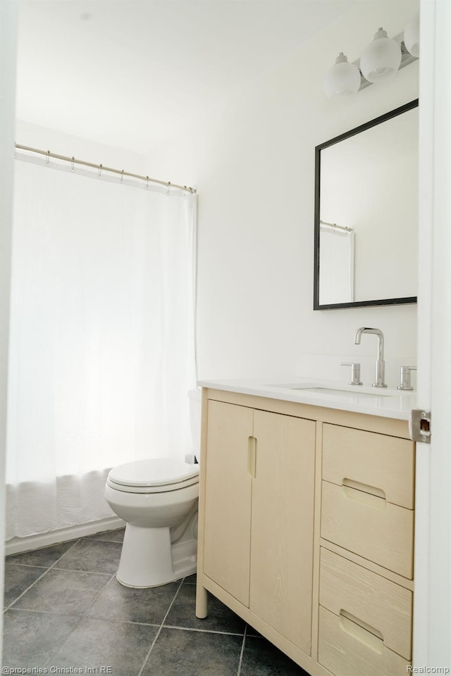 1715 E 14 Mile Rd, Birmingham, MI 48009 - bathroom featuring vanity, tile patterned flooring, and shower / tub combo with curtain