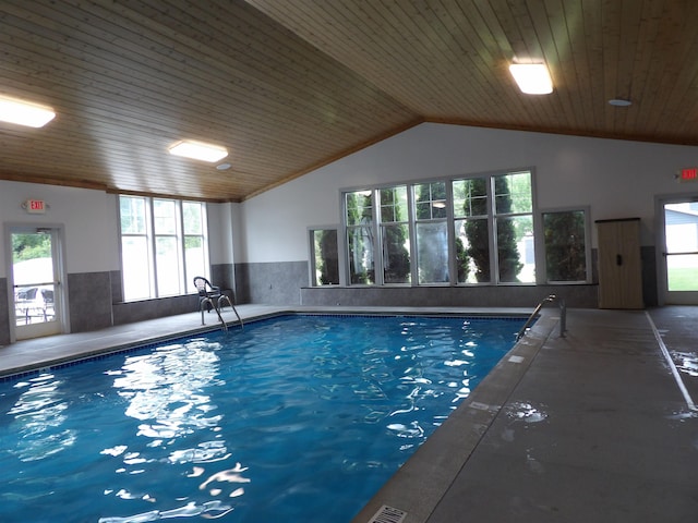 1246 Sunnyside Dr, Cadillac, MI 49601 - view of indoor pool