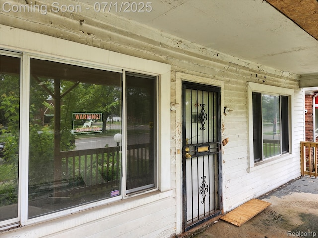 9722 E Outer Dr, Detroit, MI 48213 - photo 1