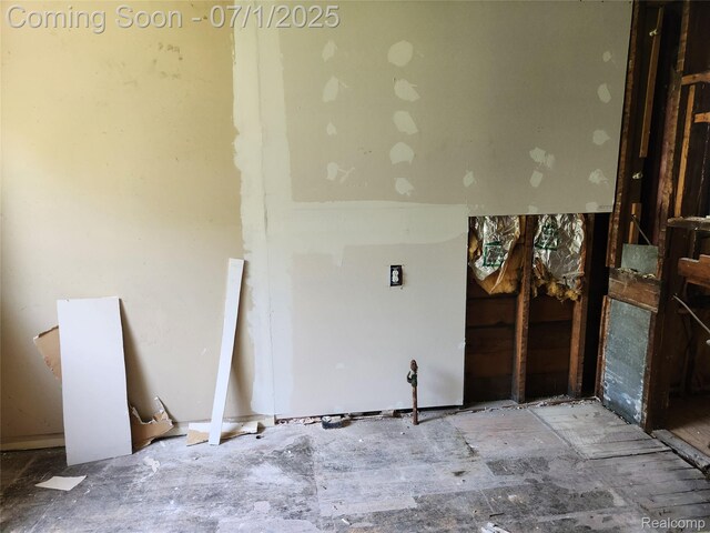 9722 E Outer Dr, Detroit, MI 48213 - photo 9
