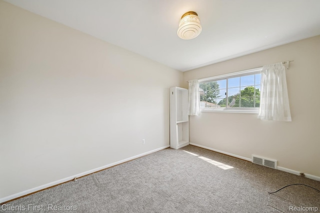 939 Deering St, Garden City, MI 48135 - spare room featuring carpet floors and baseboards