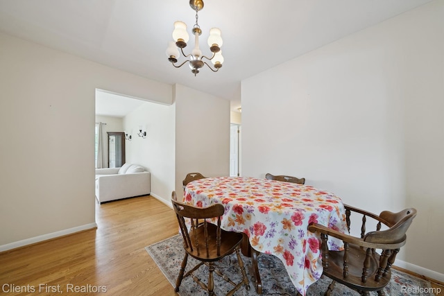 939 Deering St, Garden City, MI 48135 - dining room featuring a chandelier and wood finished floors