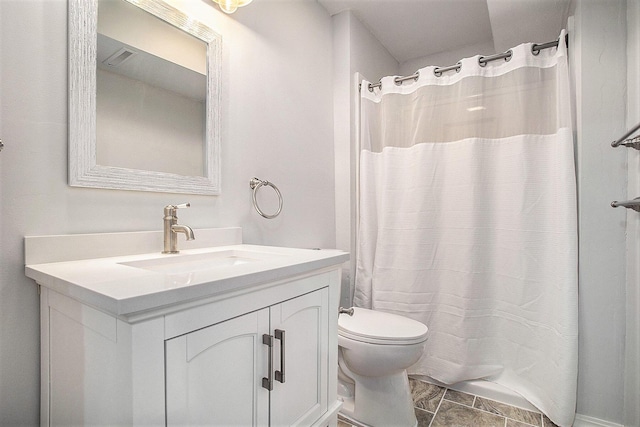 8855 Geiser Grv, Richland, MI 49083 - bathroom with vanity and curtained shower