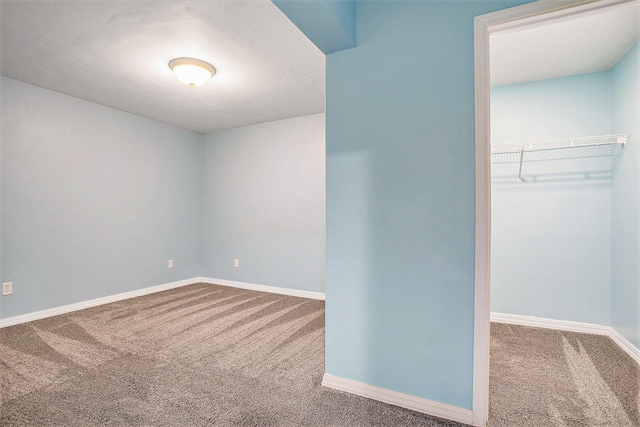 8855 Geiser Grv, Richland, MI 49083 - unfurnished bedroom featuring carpet flooring and a closet