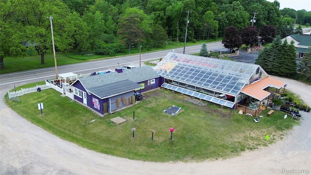 2398 Grange Hall Rd, Fenton, MI 48430