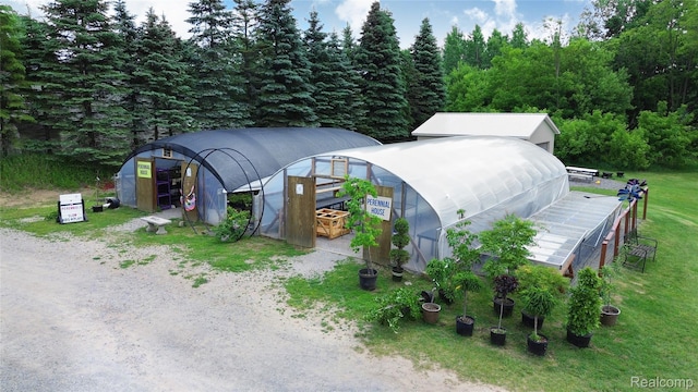 2398 Grange Hall Rd, Fenton, MI 48430