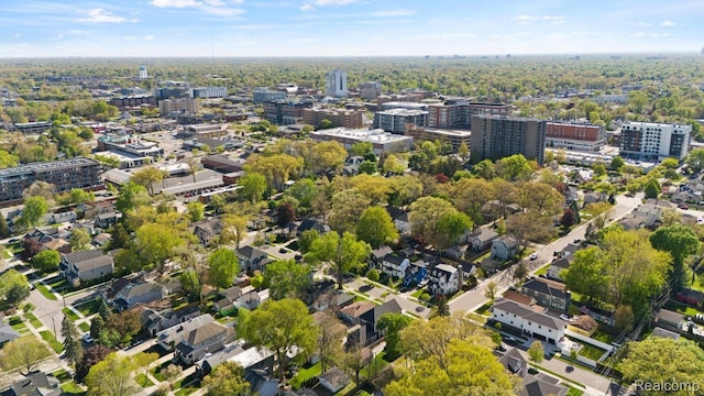 423 N Altadena Ave, Royal Oak, MI 48067 - aerial view of property's location with nearby urban area