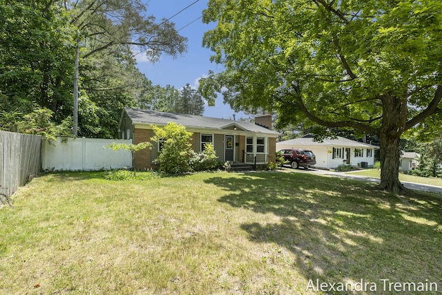1602 4th St NW, Grand Rapids, MI 49504 - view of front of property with a chimney