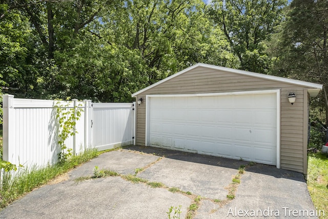 1602 4th St NW, Grand Rapids, MI 49504 - view of detached garage