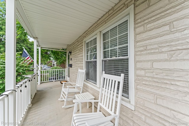 535 S Edison Ave, Royal Oak, MI 48067 - view of porch