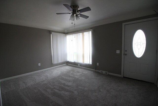 3816 Pokley Ct, Sterling Heights, MI 48310 - carpeted entryway featuring a ceiling fan and baseboards