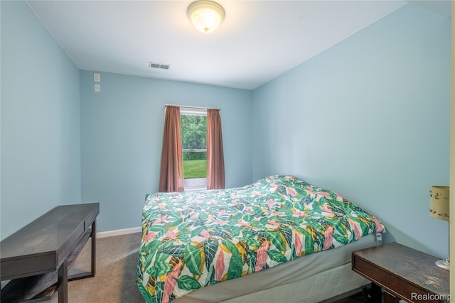 12462 Lillie Rd, Byron, MI 48418 - carpeted bedroom featuring baseboards