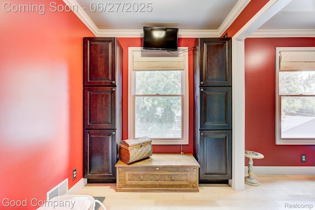 2861 Sunnyknoll Ave, Berkley, MI 48072 - kitchen with crown molding and baseboards