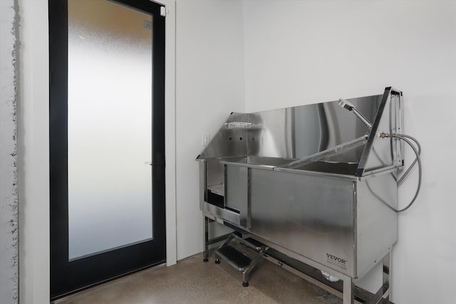 7280 Austin Rd, Saline, MI 48176 - misc room featuring pet washing station