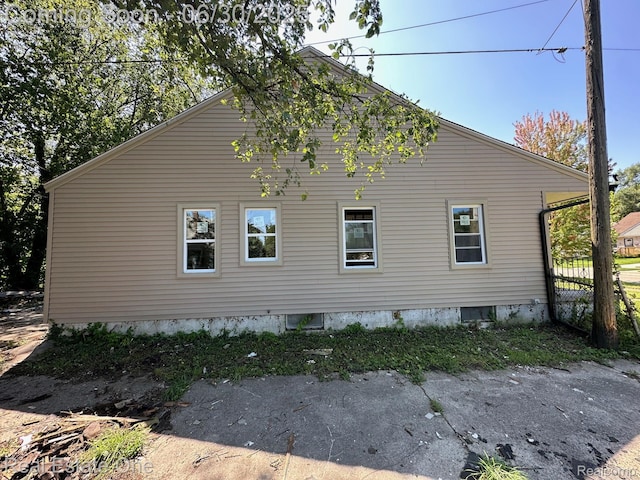 9390 Auburn St, Detroit, MI 48228 - photo 3