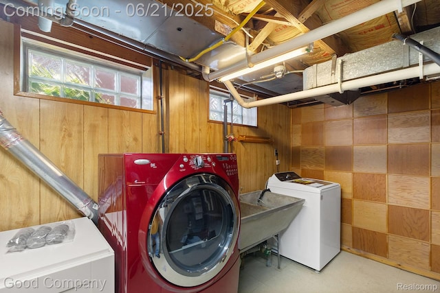 3603 Dukeshire Hwy, Royal Oak, MI 48073 - washroom featuring washer and clothes dryer and wooden walls