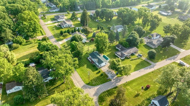 3280 Carlton Blvd, Jackson, MI 49203 - aerial view of property and surrounding area with nearby suburban area