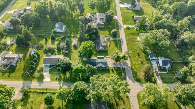 3280 Carlton Blvd, Jackson, MI 49203 - aerial view of property and surrounding area with nearby suburban area