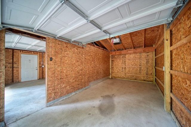 10620 Cady Rd, Jackson, MI 49201 - garage with a garage door opener
