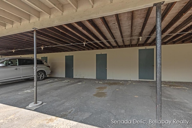 2623 Ridgecroft Dr SE Unit 301, Grand Rapids, MI 49546 - view of garage