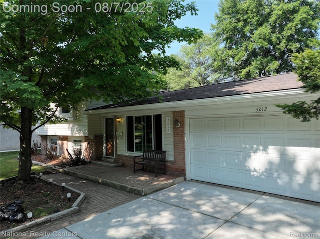 3212 Lockridge Dr, Ann Arbor, MI 48108 - photo 4