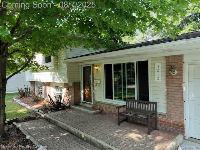 3212 Lockridge Dr, Ann Arbor, MI 48108 - photo 3