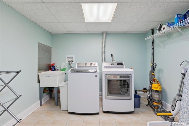 1101 Shallowdale Dr, Troy, MI 48085 - laundry room with washing machine and clothes dryer and tile patterned floors