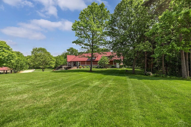 199 E Brooks Rd, Midland, MI 48640 - view of green lawn