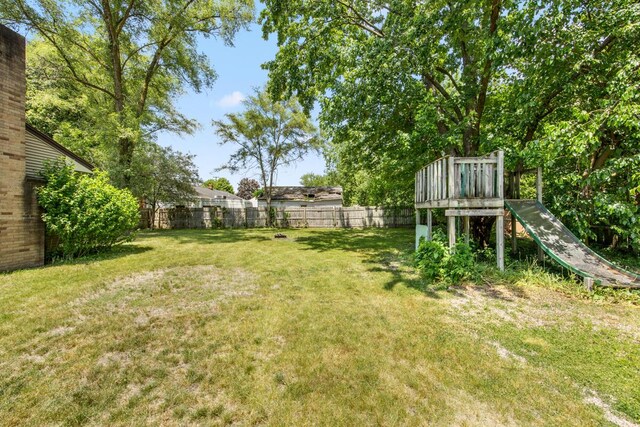 3050 Sharon Ave SW, Wyoming, MI 49519 - view of yard