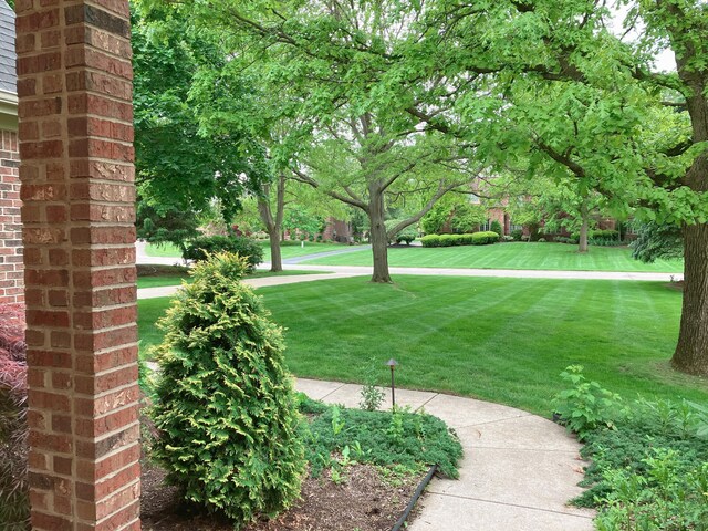5060 Oak Tree Ct, Ann Arbor, MI 48108 - photo 2