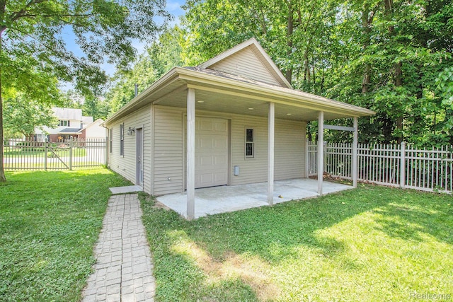 11275 Grand Oaks Dr, Clio, MI 48420 - view of outbuilding featuring a fenced backyard