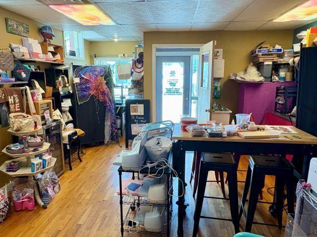 180 S Benzie Blvd, Beulah, MI 49617
