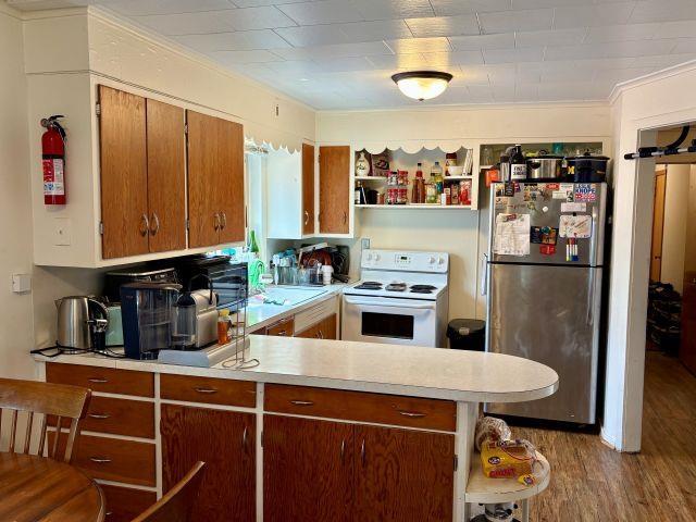 180 S Benzie Blvd, Beulah, MI 49617