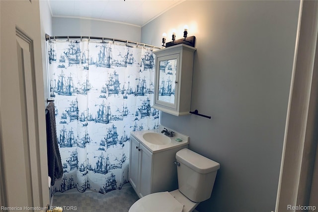 31805 Tuscola Ct, Westland, MI 48186 - bathroom with vanity, ornamental molding, and curtained shower