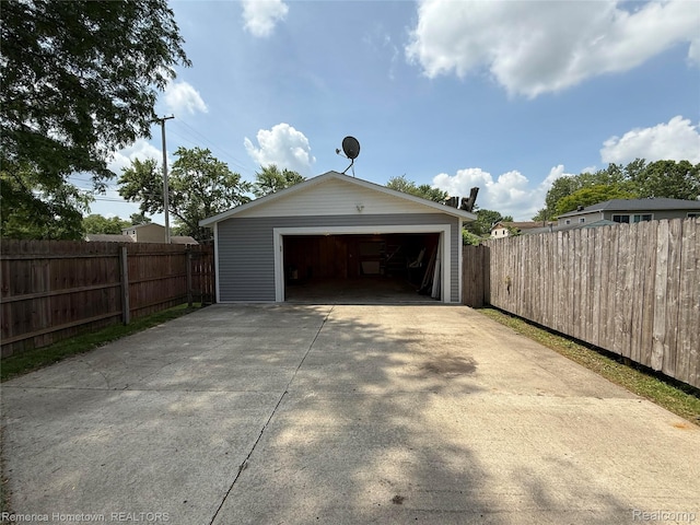 31805 Tuscola Ct, Westland, MI 48186 - view of detached garage